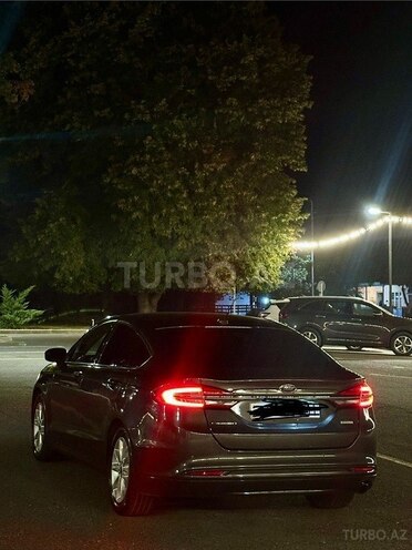 Ford Fusion (North America) 2018, 190,000 km - 1.5 л - Zaqatala