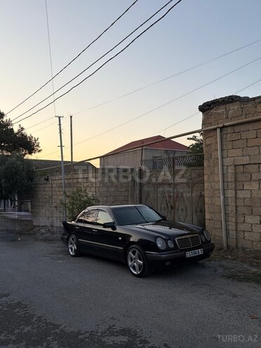 Mercedes E 240 1998, 230,000 km - 2.4 l - Xırdalan