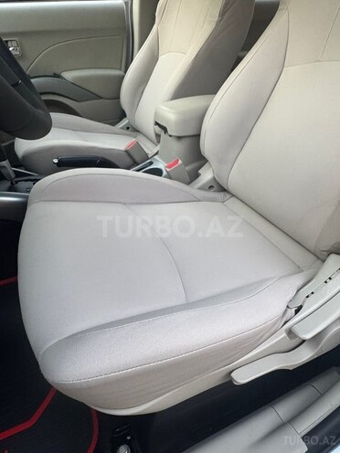 Mitsubishi Outlander 2008, 212,200 km - 2.4 l - Bakı