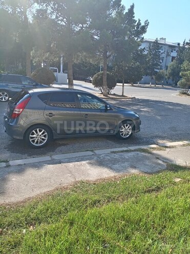 Hyundai i30 2011, 221,000 km - 1.4 l - Kürdəmir