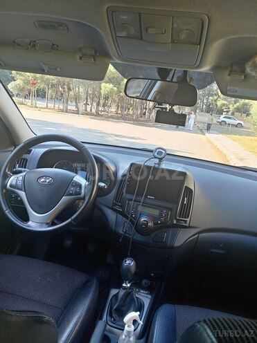 Hyundai i30 2011, 221,000 km - 1.4 l - Kürdəmir
