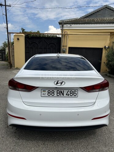 Hyundai Elantra 2018, 160,000 km - 1.6 l - Bakı