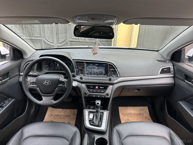 Hyundai Elantra 2018, 160,000 km - 1.6 l - Bakı