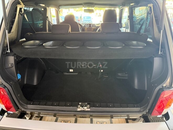 LADA (VAZ) Niva 2024, 27,000 km - 1.7 л - Sumqayıt