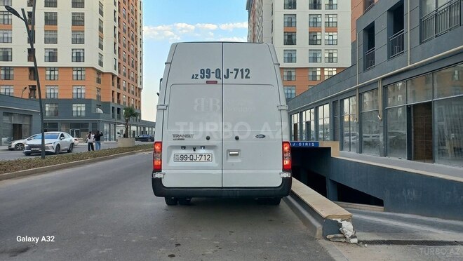 Ford Transit 2008, 270,500 km - 2.4 l - Bakı