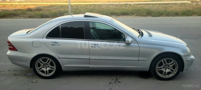 Mercedes C 240 2003, 220,000 km - 2.6 л - Bakı