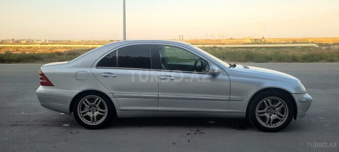 Mercedes C 240 2003, 220,000 km - 2.6 л - Bakı