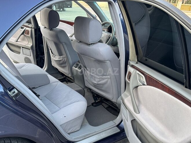 Mercedes E 270 2000, 317,000 km - 2.7 l - Sumqayıt