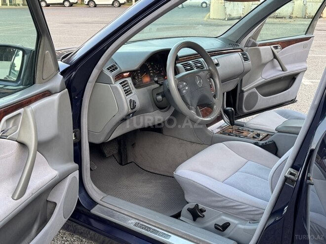 Mercedes E 270 2000, 317,000 km - 2.7 l - Sumqayıt