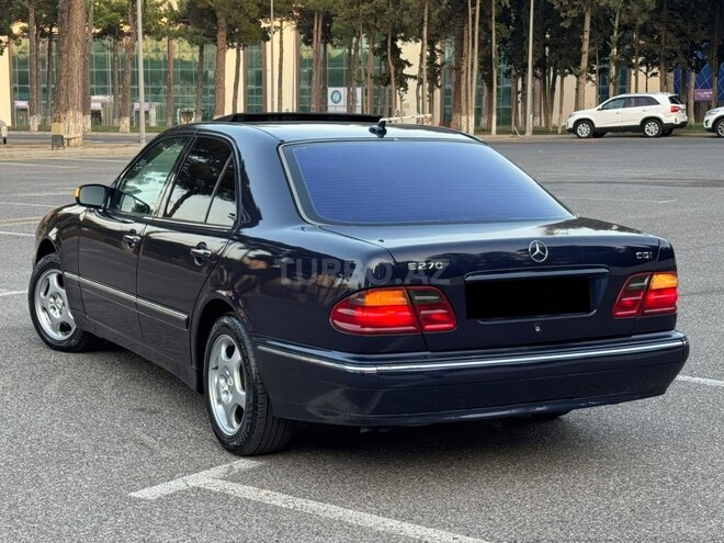 Mercedes E 270 2000, 317,000 km - 2.7 l - Sumqayıt