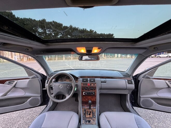 Mercedes E 270 2000, 317,000 km - 2.7 l - Sumqayıt