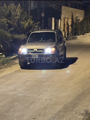 Mitsubishi Pajero 2006, 313,000 km - 3.0 l - Bakı
