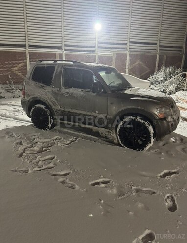 Mitsubishi Pajero 2006, 313,000 km - 3.0 l - Bakı