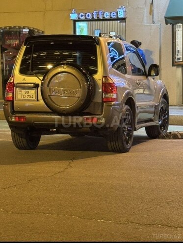 Mitsubishi Pajero 2006, 313,000 km - 3.0 l - Bakı