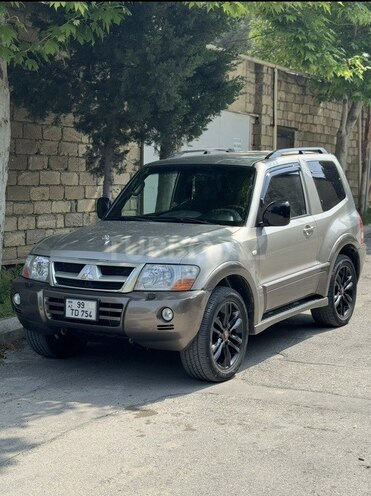 Mitsubishi Pajero 2006, 313,000 km - 3.0 l - Bakı