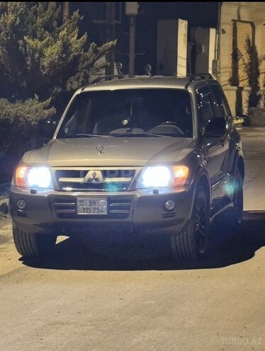 Mitsubishi Pajero 2006, 313,000 km - 3.0 l - Bakı
