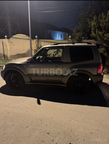 Mitsubishi Pajero 2006, 313,000 km - 3.0 l - Bakı