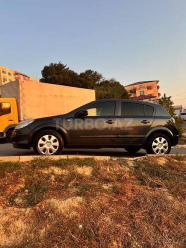 Opel Astra 2009, 225,000 km - 1.4 l - Bakı