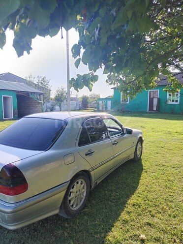 Mercedes C 240 1998, 288,000 km - 2.4 l - Bərdə