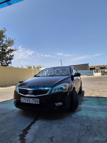Kia Ceed 2011, 210,000 km - 1.6 l - Bakı