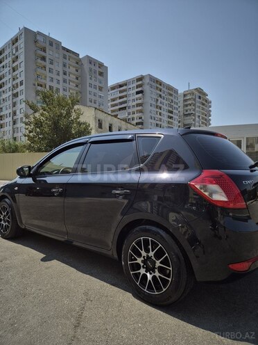 Kia Ceed 2011, 210,000 km - 1.6 l - Bakı