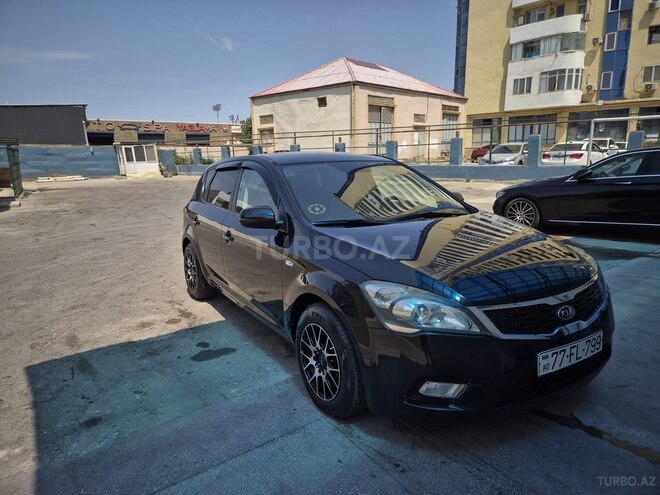 Kia Ceed 2011, 210,000 km - 1.6 l - Bakı