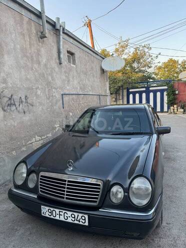 Mercedes E 220 1995, 291,181 km - 2.2 л - Bakı
