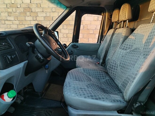 Ford Transit 2011, 209,000 km - 2.4 l - Göyçay