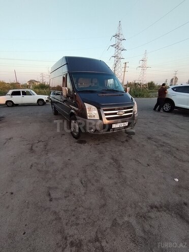 Ford Transit 2011, 209,000 km - 2.4 l - Göyçay