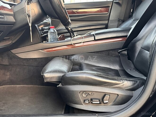 BMW 750 2010, 345,000 km - 4.4 l - Bakı