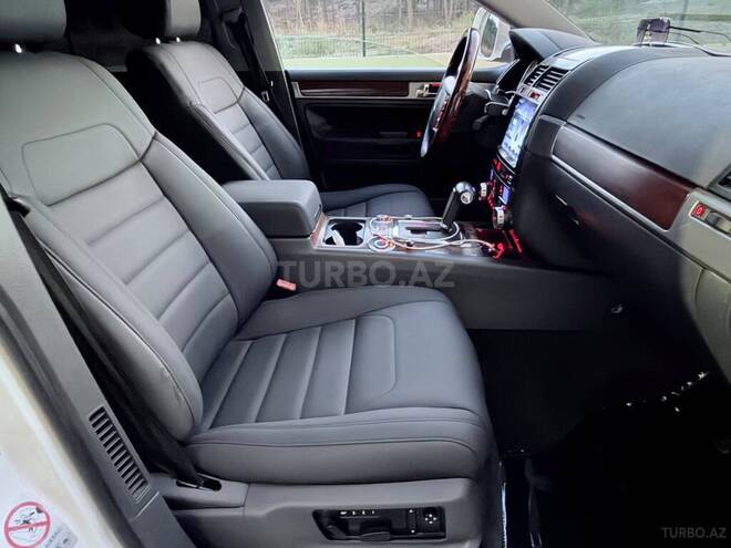 Volkswagen Touareg 2008, 194,000 km - 3.6 л - Bakı