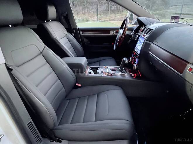 Volkswagen Touareg 2008, 194,000 km - 3.6 л - Bakı