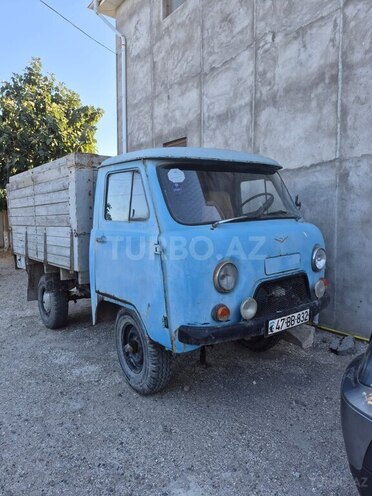 UAZ 3303 1990, 220,000 km - 2.4 л - Neftçala
