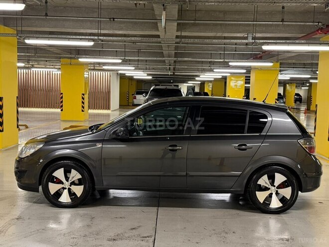 Opel Astra 2009, 272,000 km - 1.4 l - Gəncə