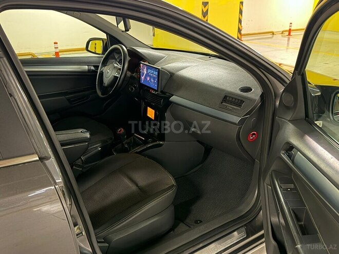 Opel Astra 2009, 272,000 km - 1.4 l - Gəncə