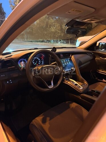 Honda Insight 2018, 118,000 km - 1.5 л - Bakı