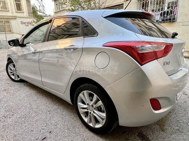 Hyundai i30 2012, 254,000 km - 1.6 l - Bakı
