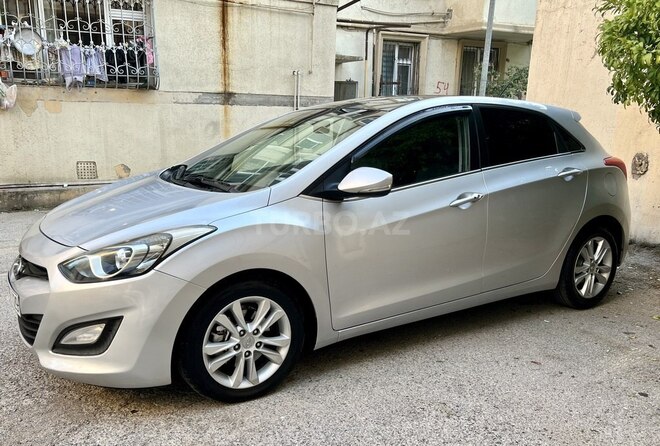 Hyundai i30 2012, 254,000 km - 1.6 l - Bakı