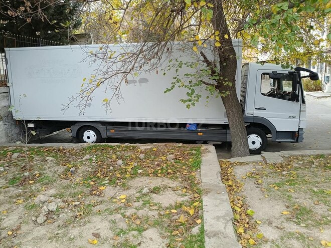 Mercedes Atego 818 2012, 550,000 km - 4.3 л - Bakı