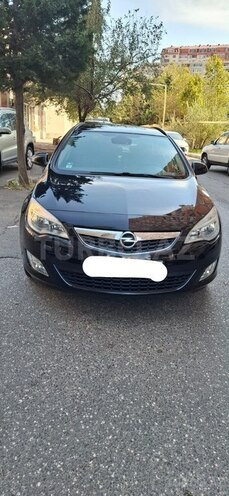 Opel Astra 2011, 222,000 km - 1.4 l - Bakı