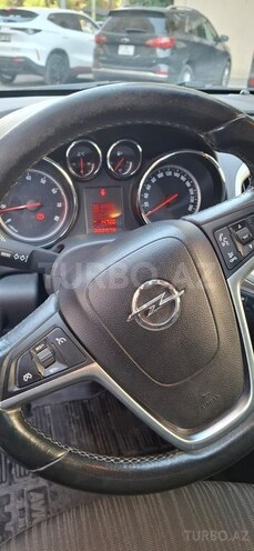 Opel Astra 2011, 222,000 km - 1.4 l - Bakı