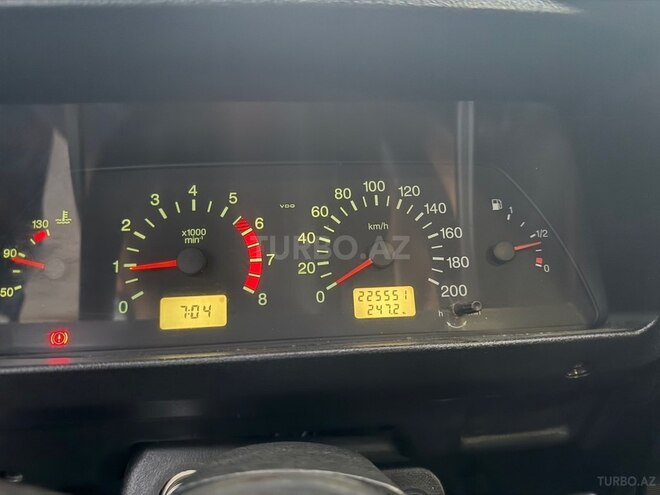 LADA (VAZ) Niva 2015, 225,576 km - 1.7 l - İsmayıllı