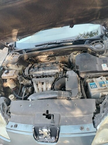 Peugeot 407 2004, 404,094 km - 2.2 l - Şamaxı