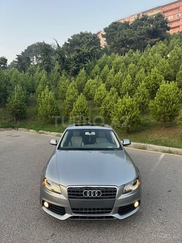 Audi A4 2009, 212,000 km - 2.0 л - Bakı