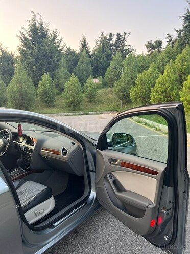 Audi A4 2009, 212,000 km - 2.0 л - Bakı
