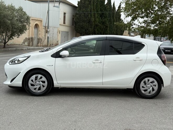 Toyota Aqua 2020, 113,562 km - 1.5 l - Bakı
