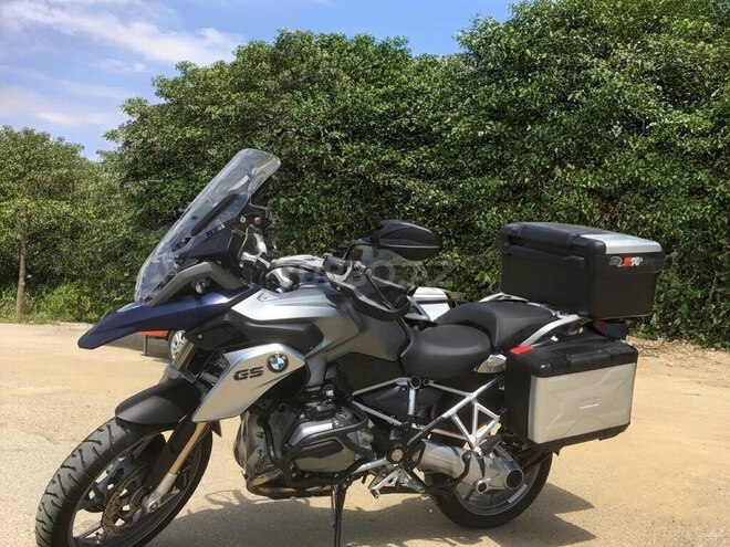 BMW  2015, 41,000 km - 1.2 l - Bakı