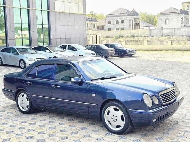 Mercedes E 240 1998, 495,000 km - 2.4 l - Gəncə