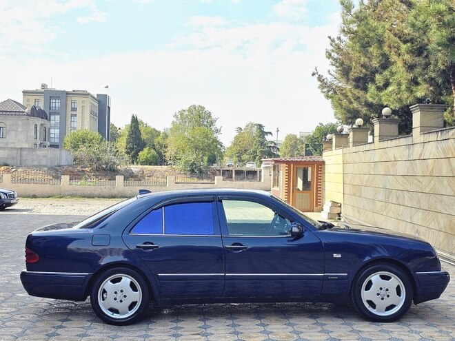 Mercedes E 240 1998, 495,000 km - 2.4 l - Gəncə