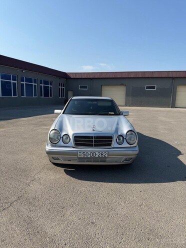 Mercedes E 240 1998, 323,251 km - 2.4 л - Bakı